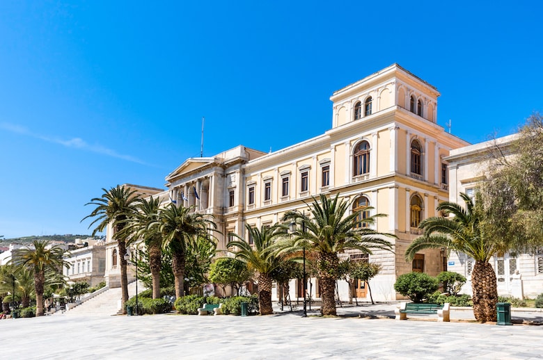 What to do in Syros. Town Hall. 
